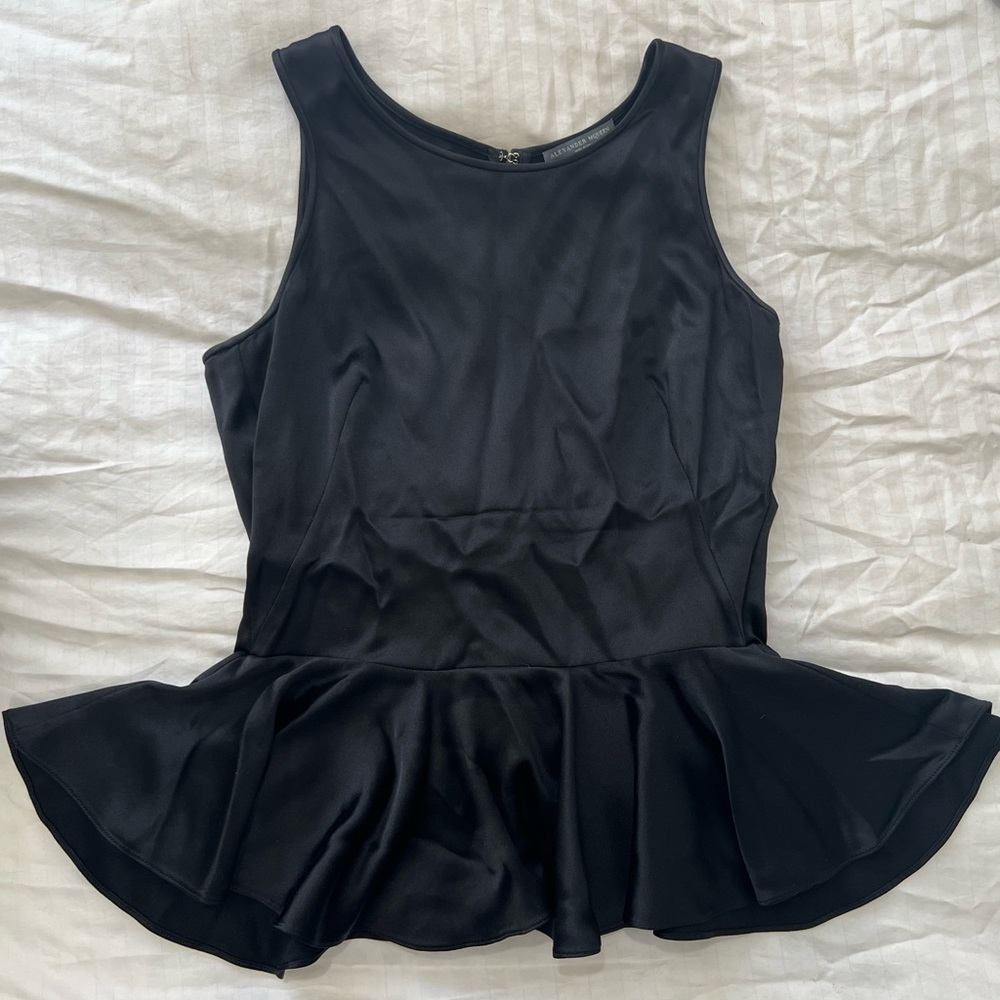 ✨EXTREMELY RARE✨ Alexander McQueen Black 100% Silk Peplum Tank Top - Zipped Back
